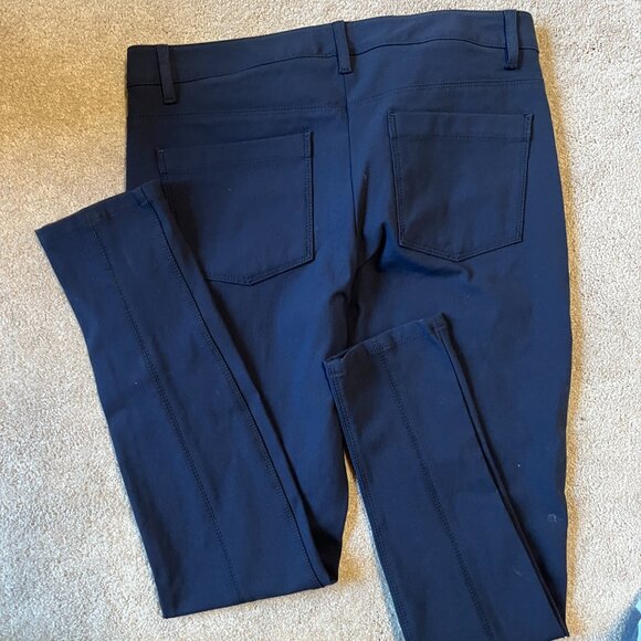 Theory Navy Skinny Pants (Jean-Like Feel) (Size 10 - runs small) (like new) - Picture 6 of 11